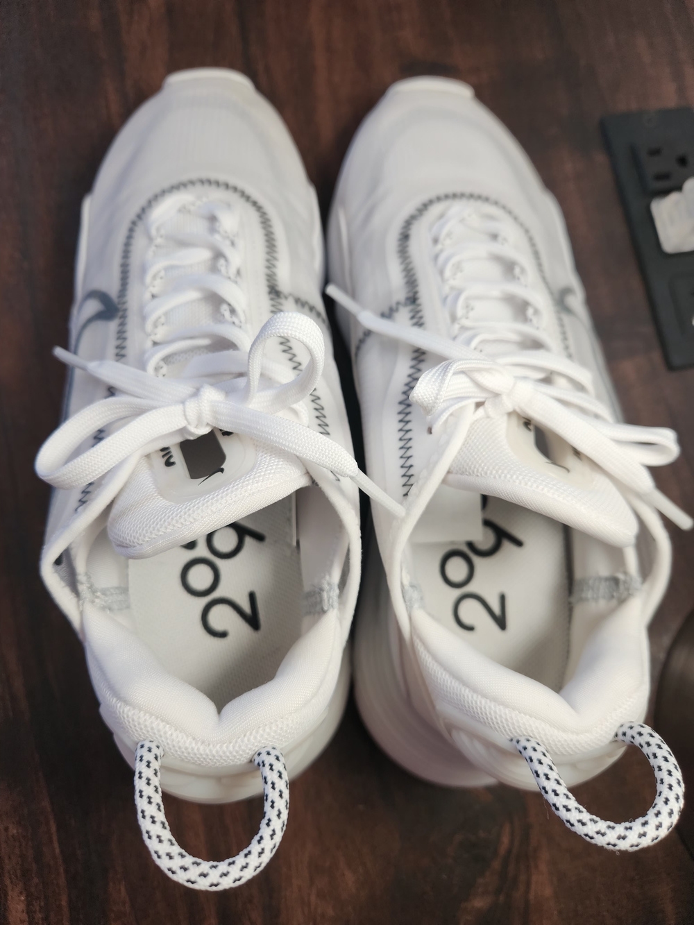 Nike Air Max 2090,Women's Triple White Sneakers with Black( Size 6.5 US